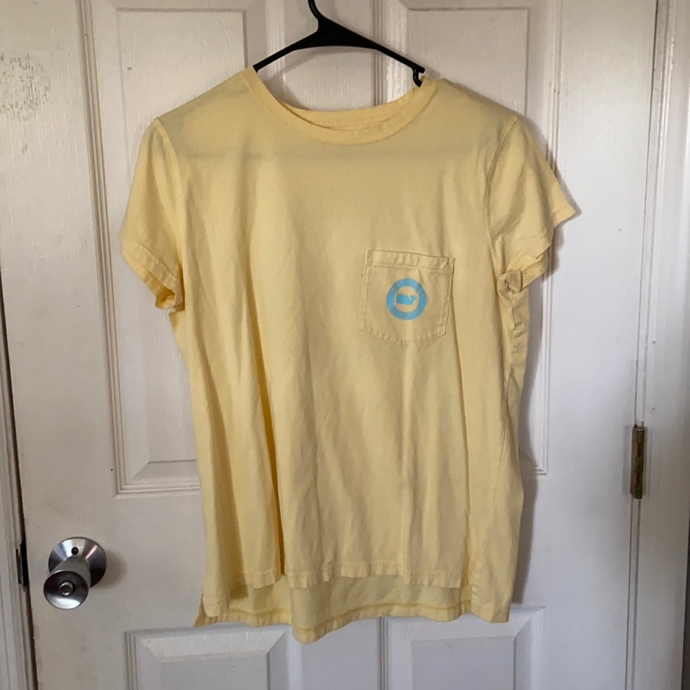Vineyard vines women’s yellow shirt